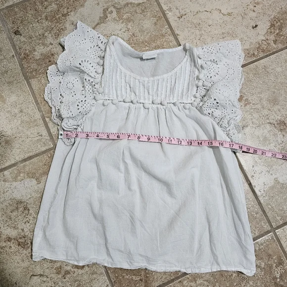 Jennifer & Grace Women’s Medium Boho Cottagecore White Eyelet Ruffle Blouse Top - Picture 6 of 7